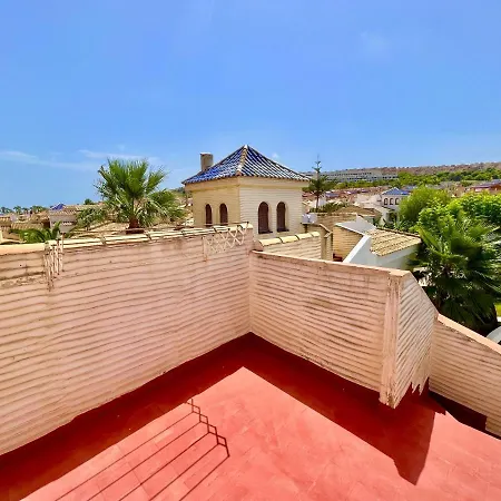 Costa Hispania House By Gloove